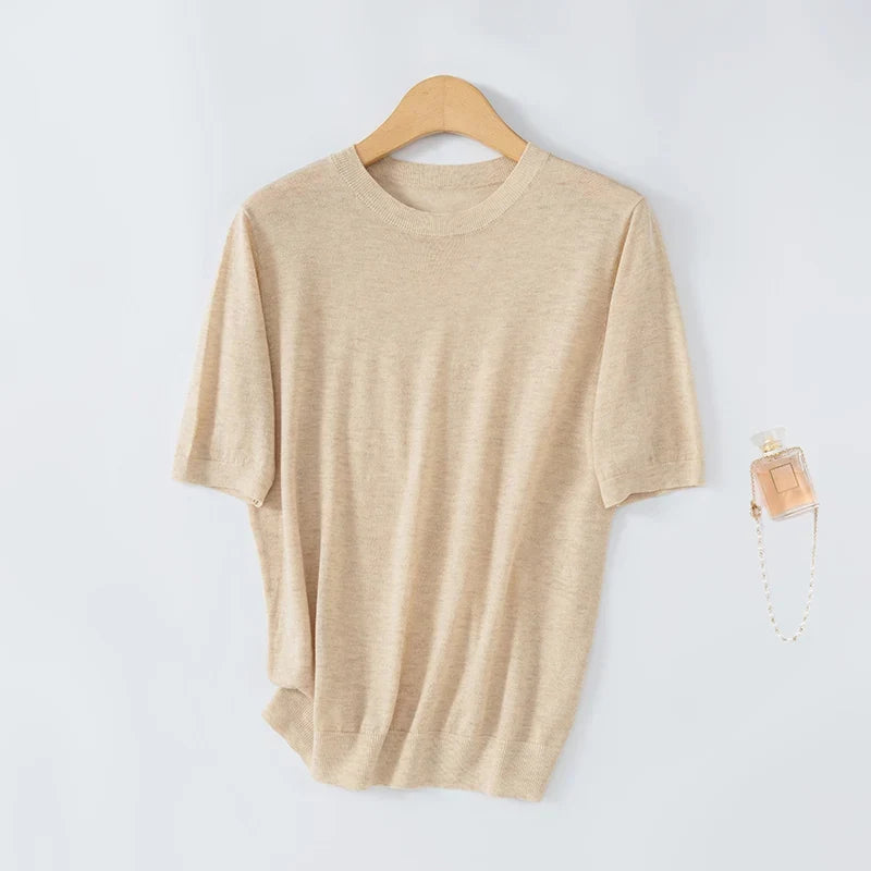 Women's short-sleeve knitted sweater, crew neck, soft sweater top