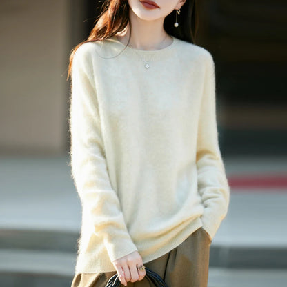 Women's soft fine-knit crew-neck long-sleeve sweater