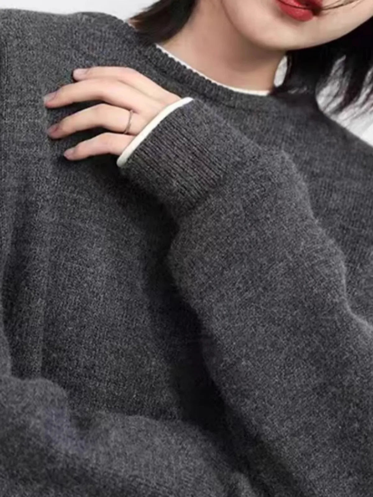 Unisex dark gray crew-neck long-sleeve sweater