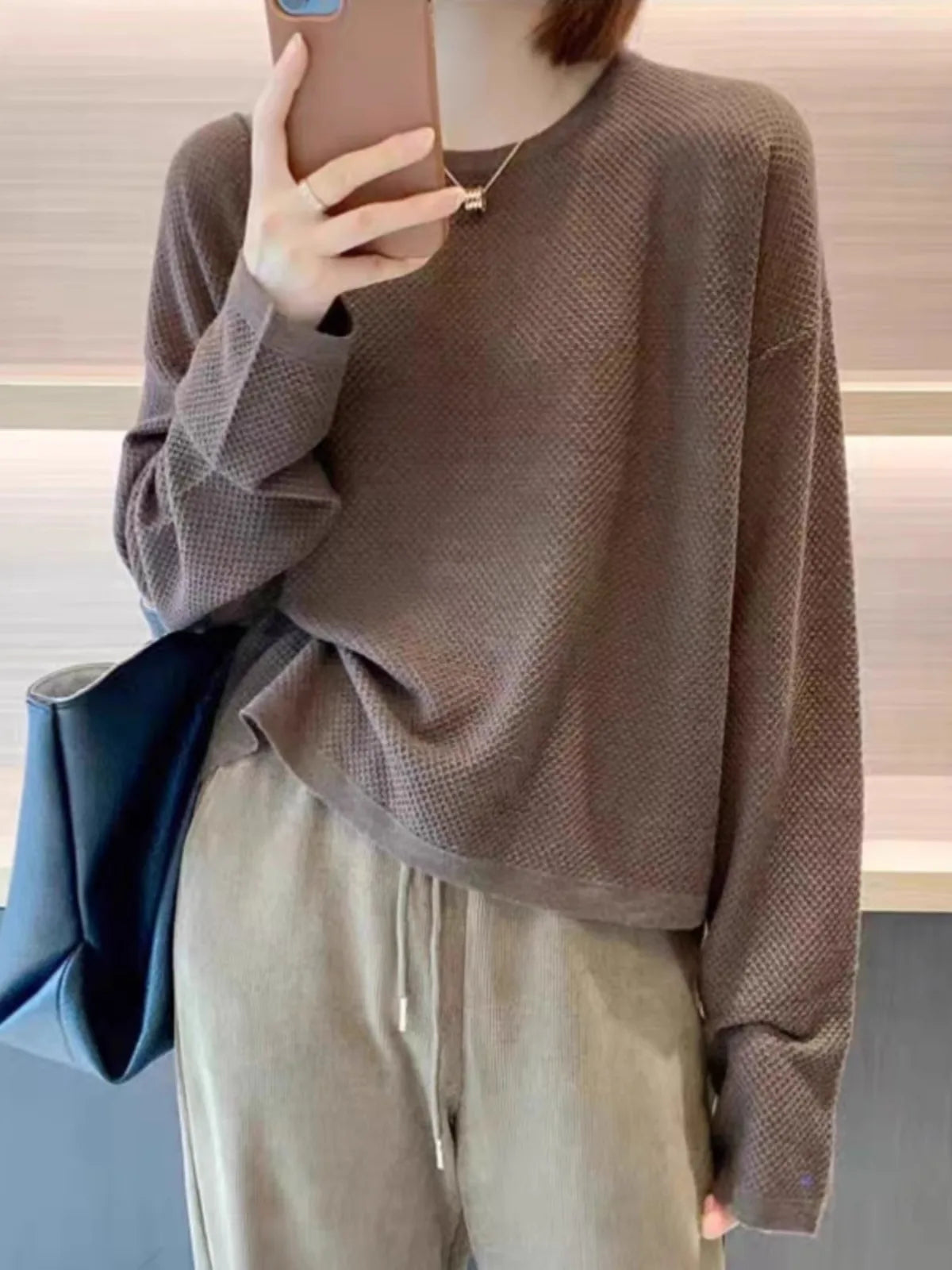 Women's Long-Sleeved Textured Crew-Neck Top, Comfortable Casual Shirt