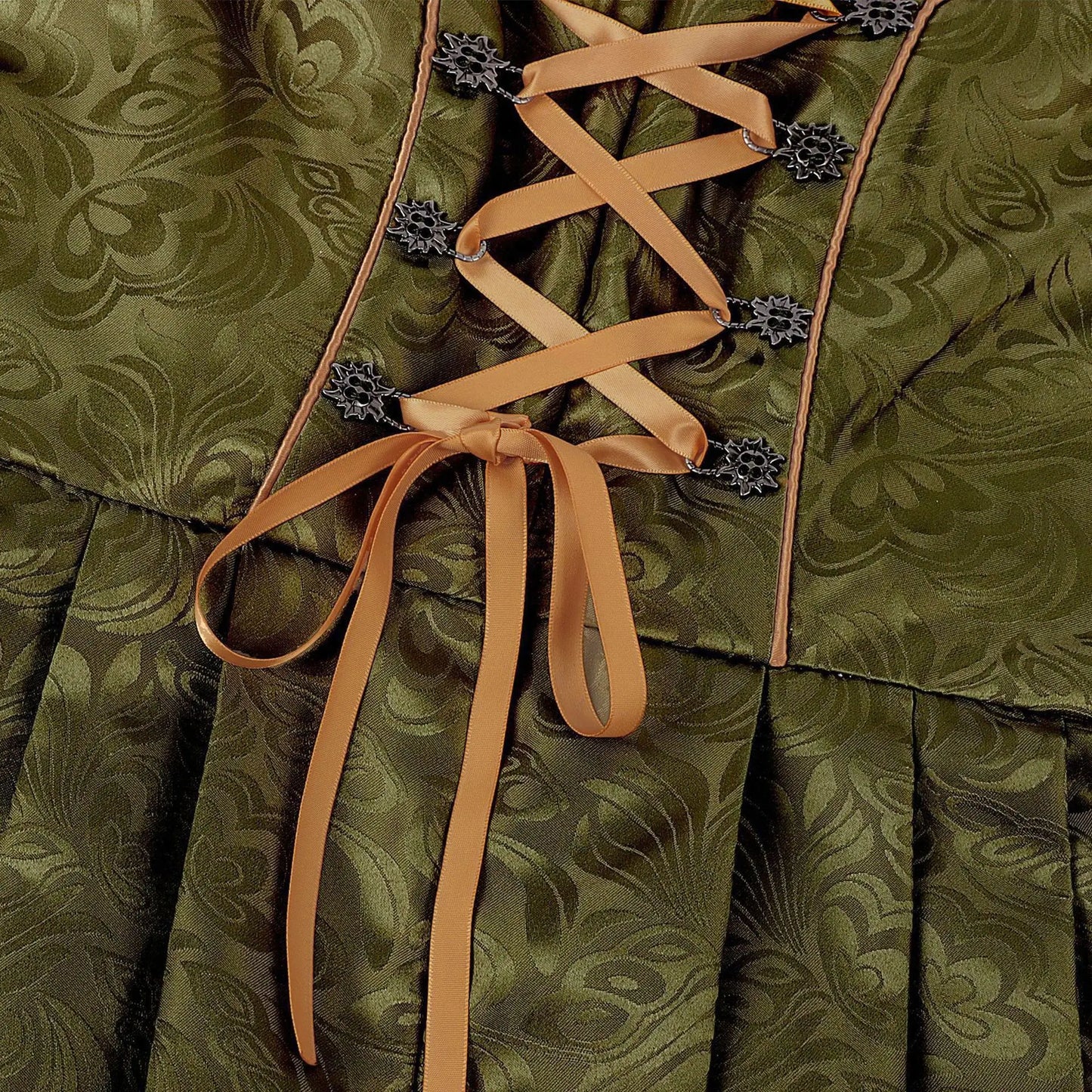 Dirndl Grün Weiß mit Spitzenbluse und Satinband
