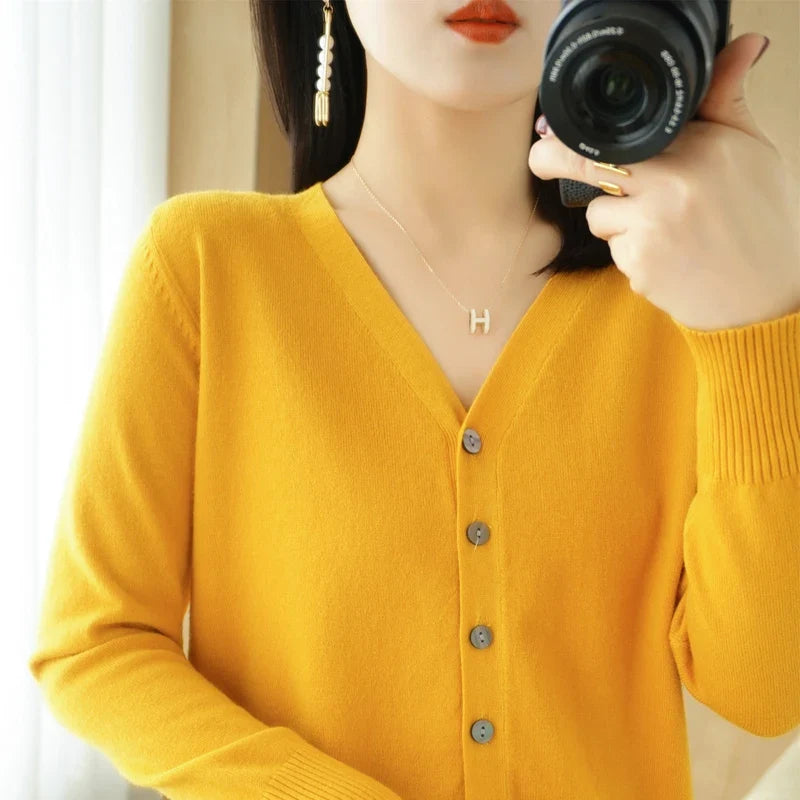 Damen Strick-Cardigan mit V-Ausschnitt und Knopfleiste