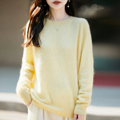 Women's soft fine-knit crew-neck long-sleeve sweater