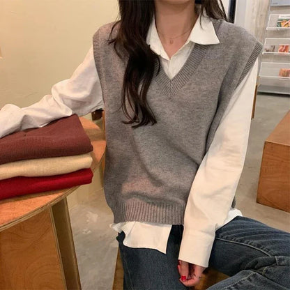 Women's knitted vest, V-neck, sleeveless, gray
