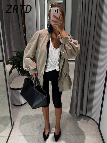 Women's beige jacket with drawstring and blouson sleeves