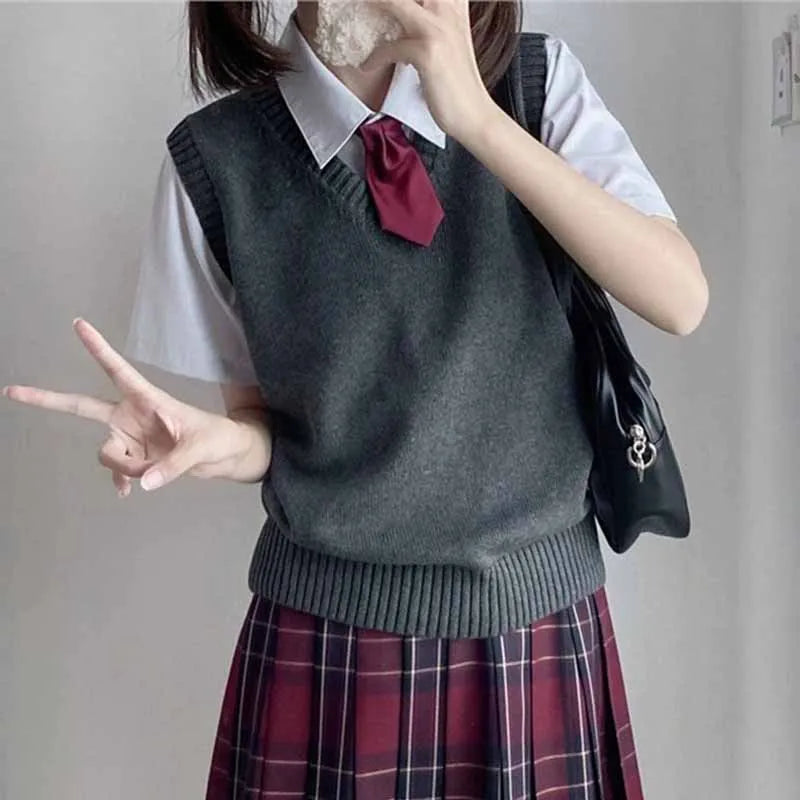 Women's knitted vest V-neck sleeveless ribbed hem