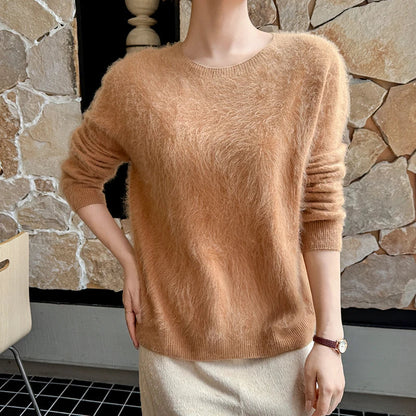 Soft women's crew-neck long-sleeve knit sweater