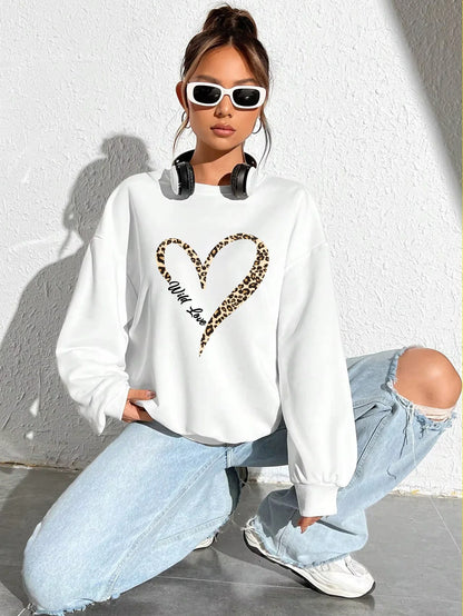 Women's Crew-Neck Long-Sleeve Sweatshirt with Leopard Heart Print