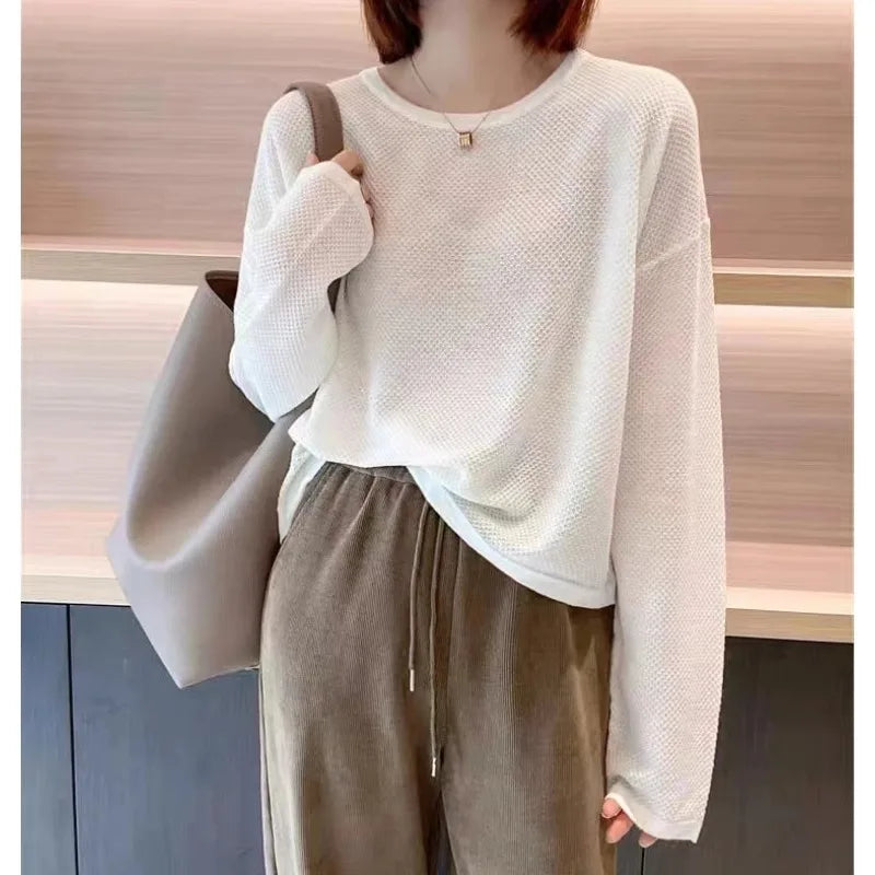 Women's Long-Sleeved Textured Crew-Neck Top, Comfortable Casual Shirt