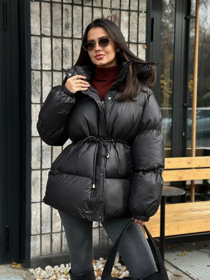 Damen Steppjacke mit Gürtel und hohem Kragen