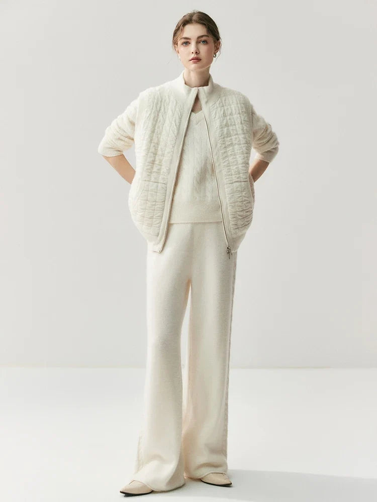 Women's quilted vest with a knit look, zipper, and stand-up collar, cream white