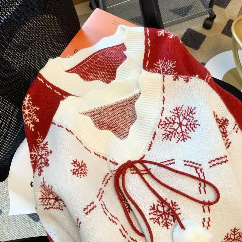 Damen Winter Cardigan mit Schneeflocken-Muster – Festlicher Strickpullover für gemütliche Anlässe