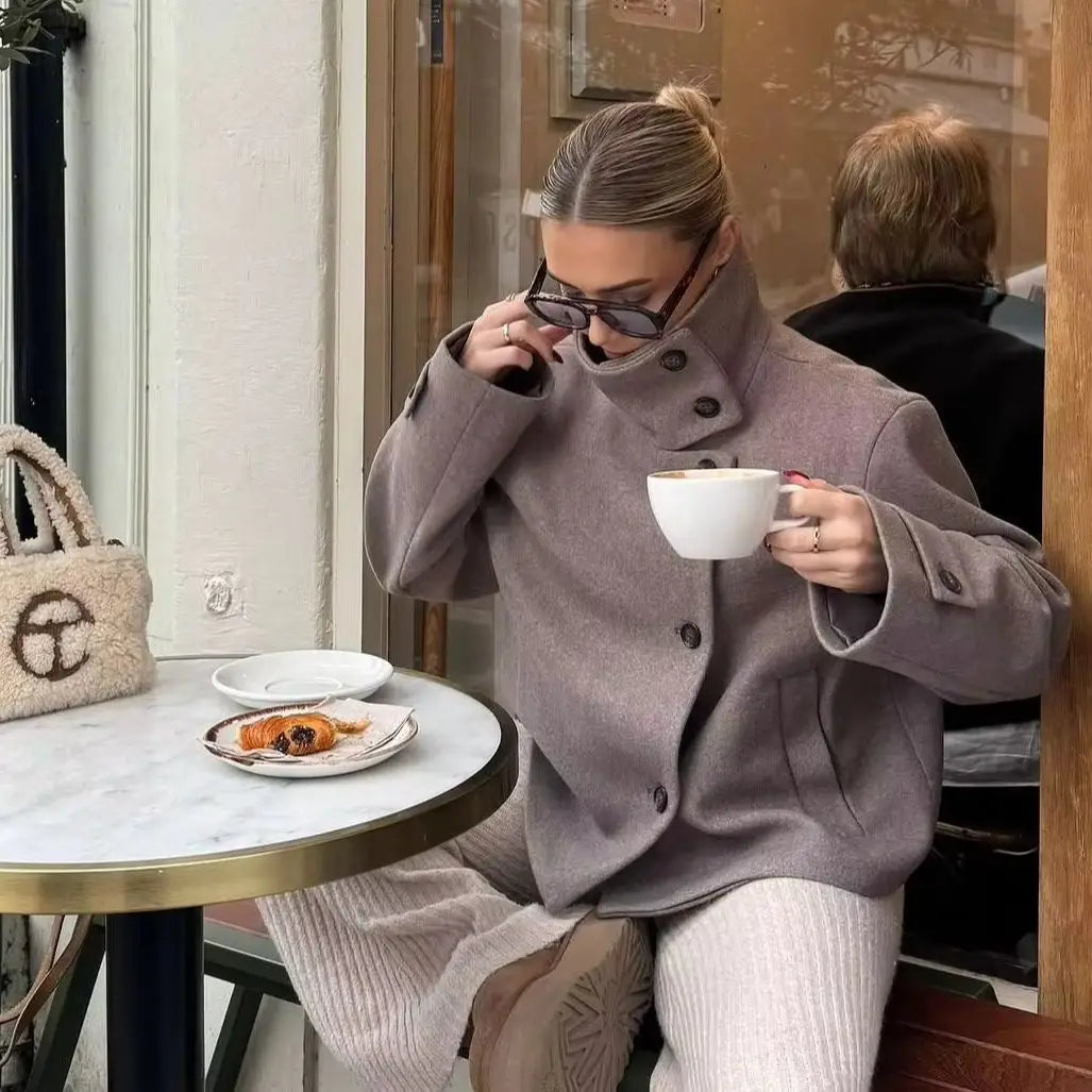 Kurze Damen Übergangsjacke mit Stehkragen und weiten Ärmeln, meliert