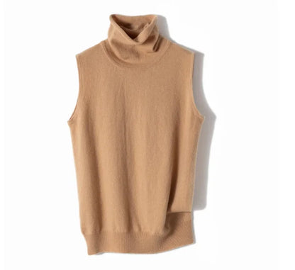 Sleeveless women's turtleneck top made of soft knit fabric