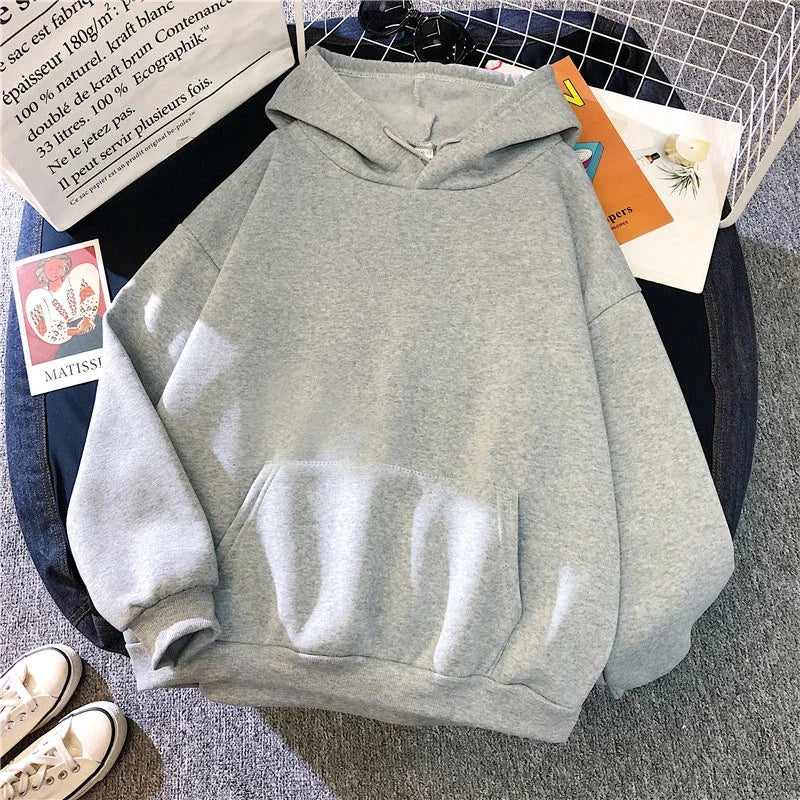 Unisex oversized hooded sweatshirt with kangaroo pocket