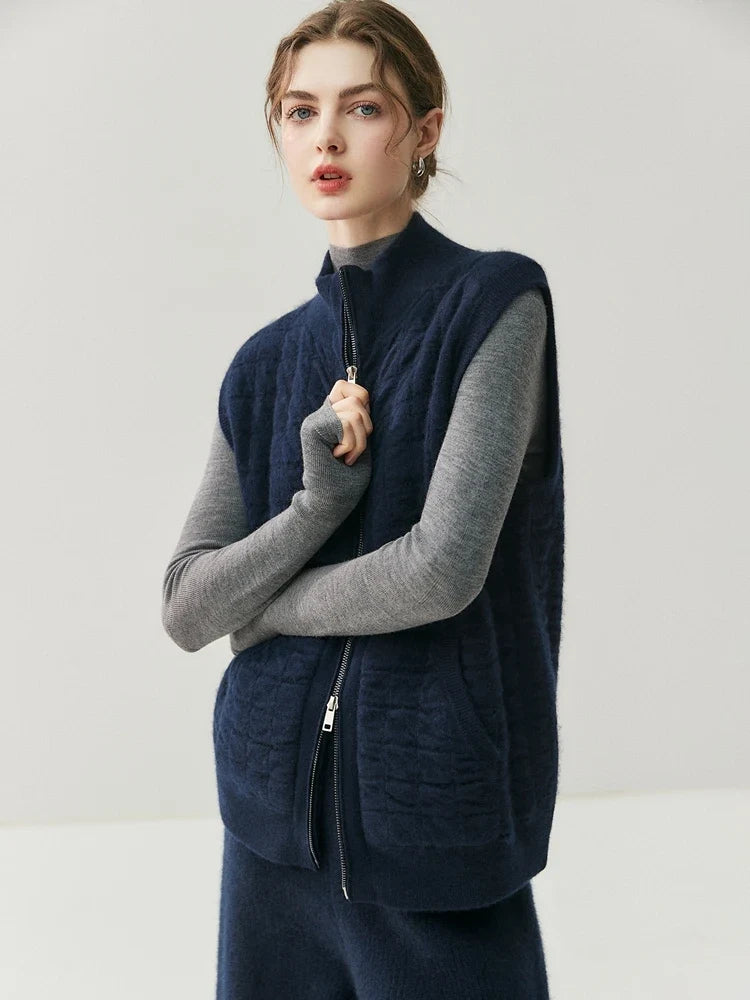 Women's quilted vest with a knit look, zipper, and stand-up collar, cream white