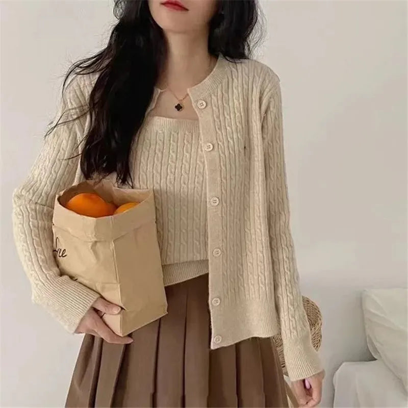 Women's knitted set with cable-knit cardigan & top