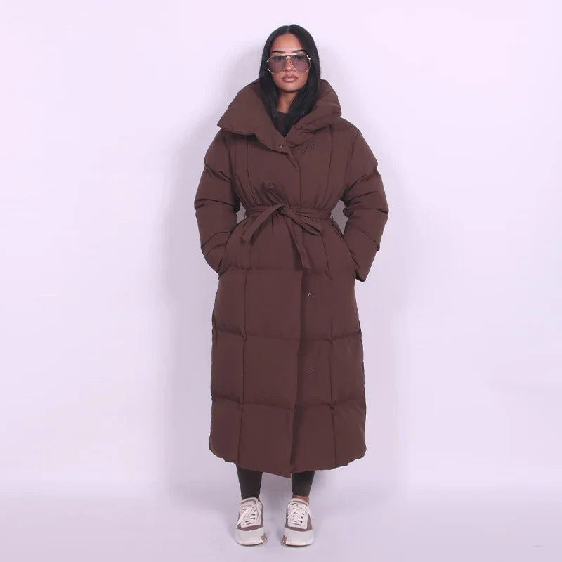 Long women's quilted coat with belt - Dark brown/Black with/without hood