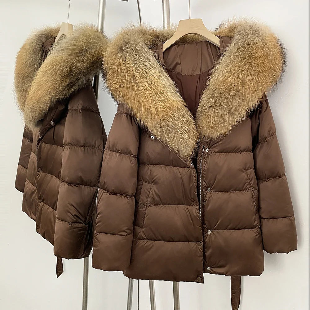 Damen Daunenjacke mit Kapuze, Pelzbesatz und Gürtel