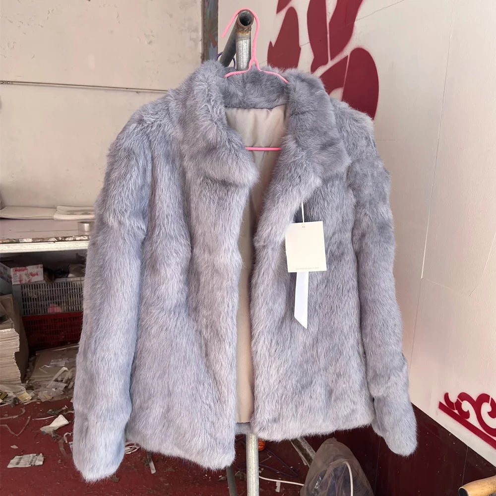 Women's short jacket with stand collar and long sleeves