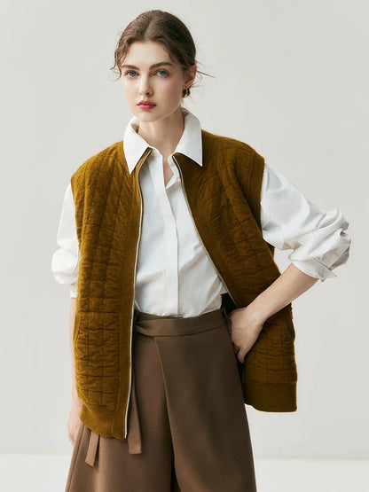 Women's quilted vest with a knit look, zipper, and stand-up collar, cream white