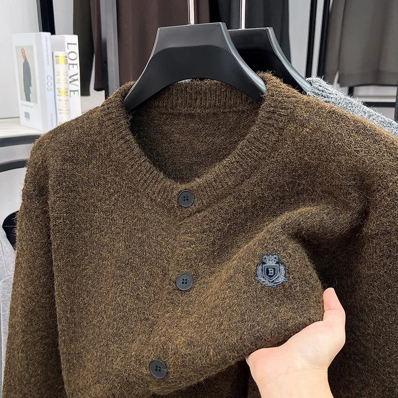 Men's crew-neck cardigan with button placket and emblem, gray/brown