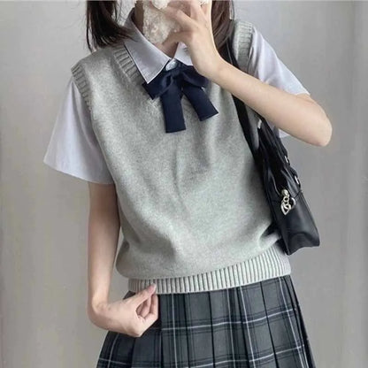 Women's knitted vest V-neck sleeveless ribbed hem