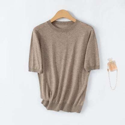 Women's short-sleeve knitted sweater, crew neck, soft sweater top