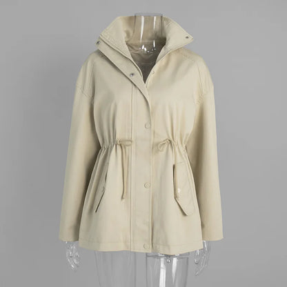 Damen Kurzjacke mit Reißverschluss, Stehkragen und Kordelzug in der Taille