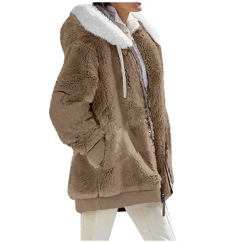 Teddy-Fleece Jacke mit Kapuze und Reißverschluss