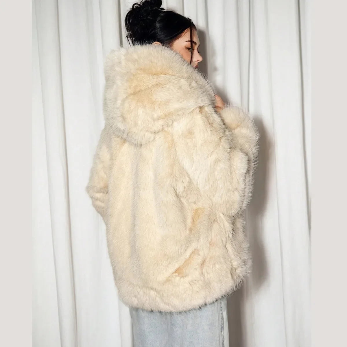Women's cream-white faux fur jacket plush faux fur jacket winter