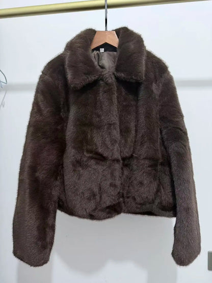 Short women's faux fur jacket with collar, brown faux fur jacket