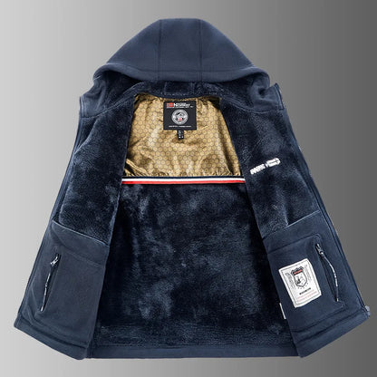 Men's lined fleece jacket with hood and zip closure