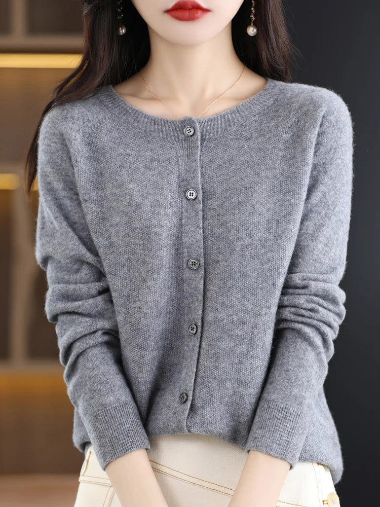 Women's crew-neck knitted cardigan with button placket, long-sleeve