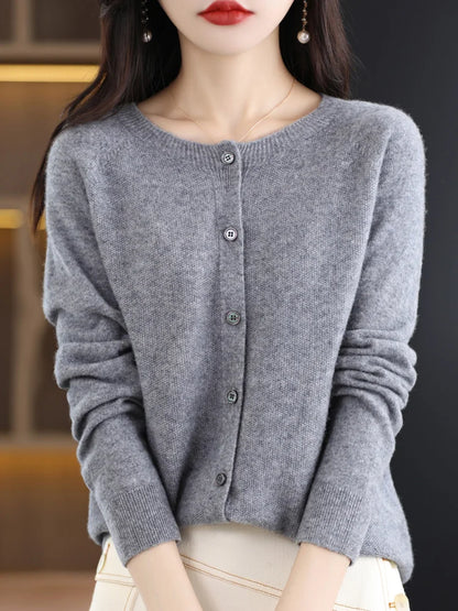 Women's crew-neck knitted cardigan with button placket, long-sleeve
