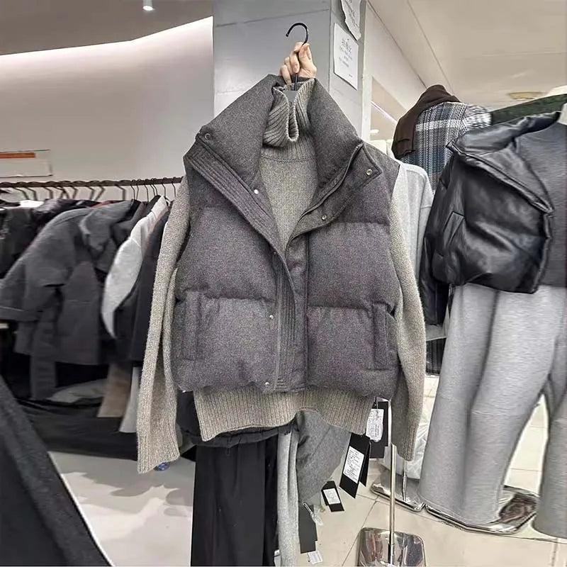 Women's Quilted Vest Gray High Collar Sleeveless Jacket