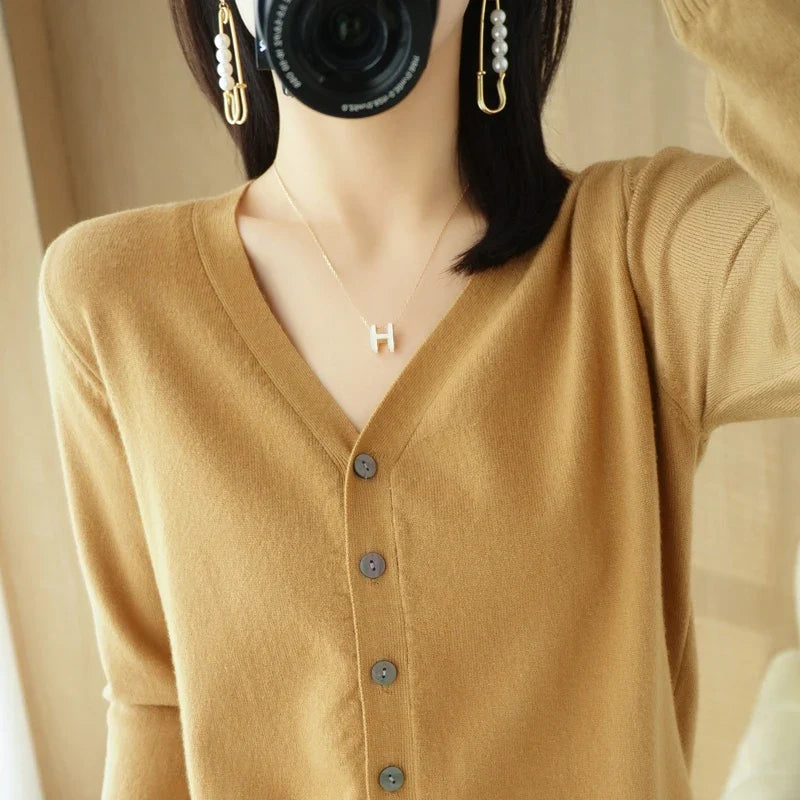 Damen Strick-Cardigan mit V-Ausschnitt und Knopfleiste