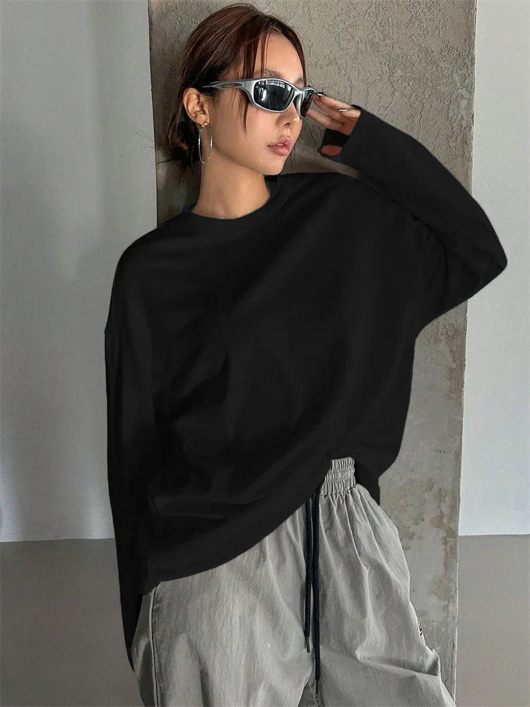 Women's oversized long-sleeve shirt, crew neck, black and white basic long-sleeve top