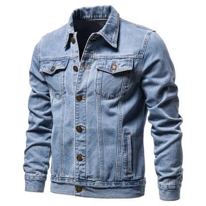 Men's denim jacket with a regular fit and buttons