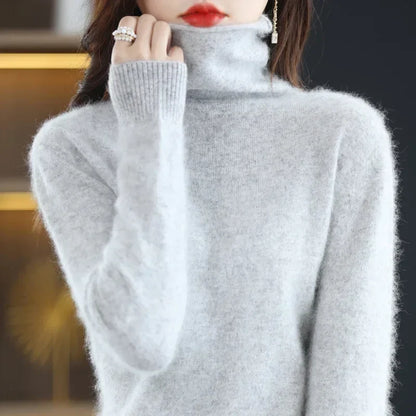 Women's turtleneck sweater with long sleeves - Soft knitted sweater for women