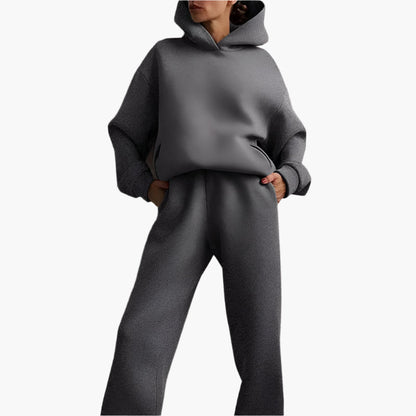 Women's Oversize Jogging Suit Set Hoodie & Jogging Pants – Comfortable Casual Look for Home and On the Go