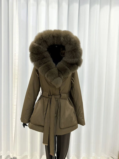 Damen Winterjacke mit Fellkapuze, tailliert, gefüttert