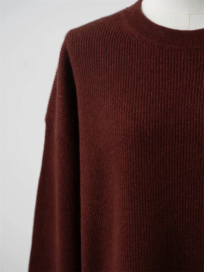 Women's Ribbed Crew-Neck Long-Sleeved Knit Sweater in Red-Brown