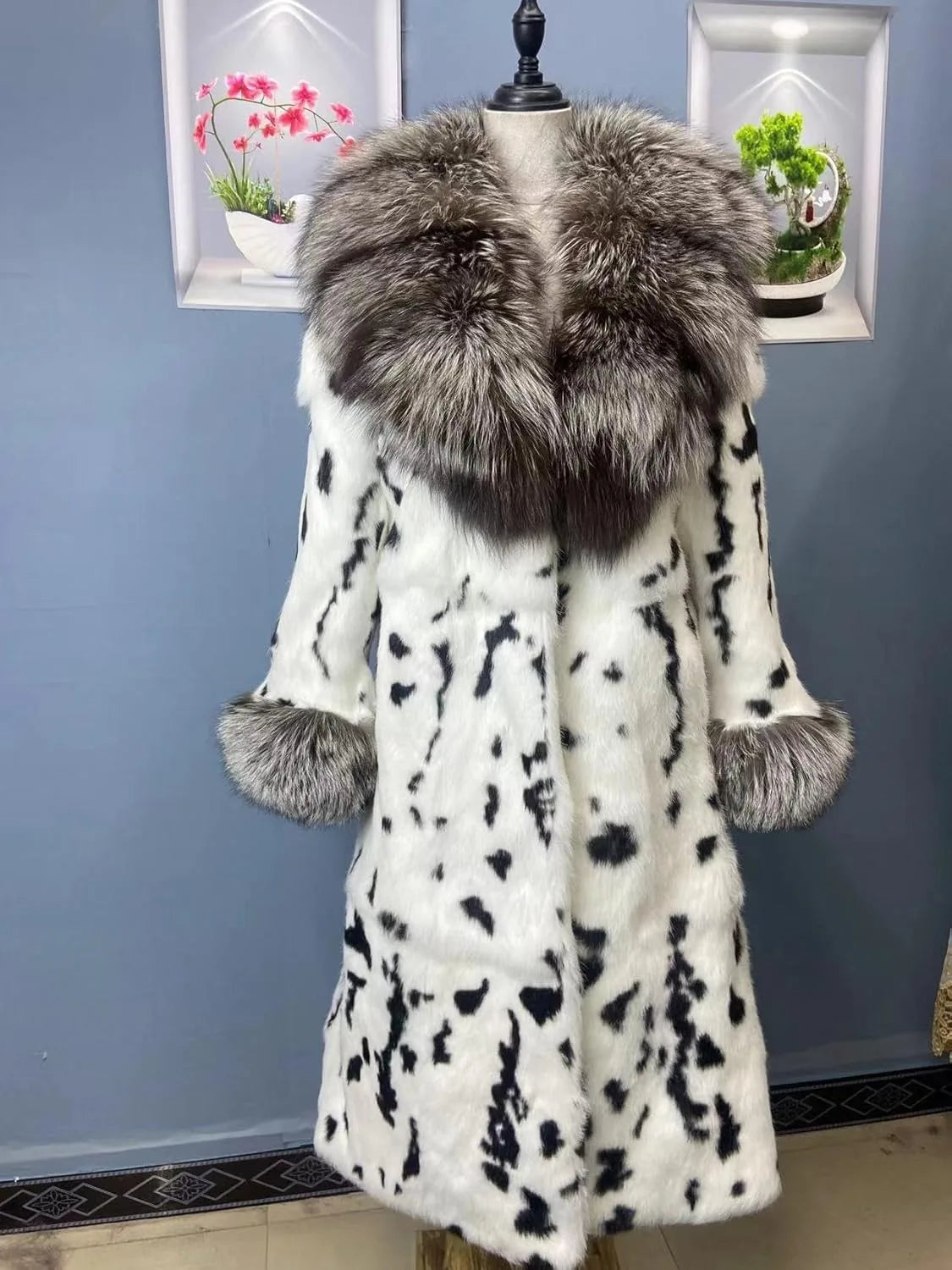 Faux Fur-Effect Winter Coat with Wide Collar and Belt