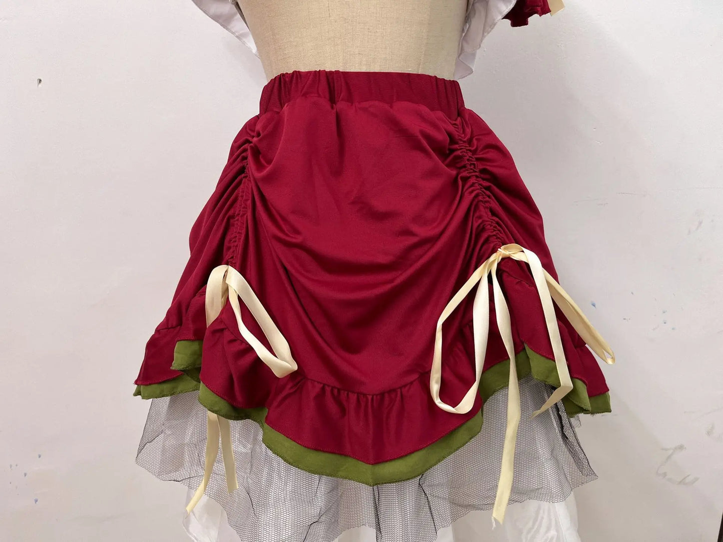 Women's dirndl costume with corset-style top & skirt in traditional costume style
