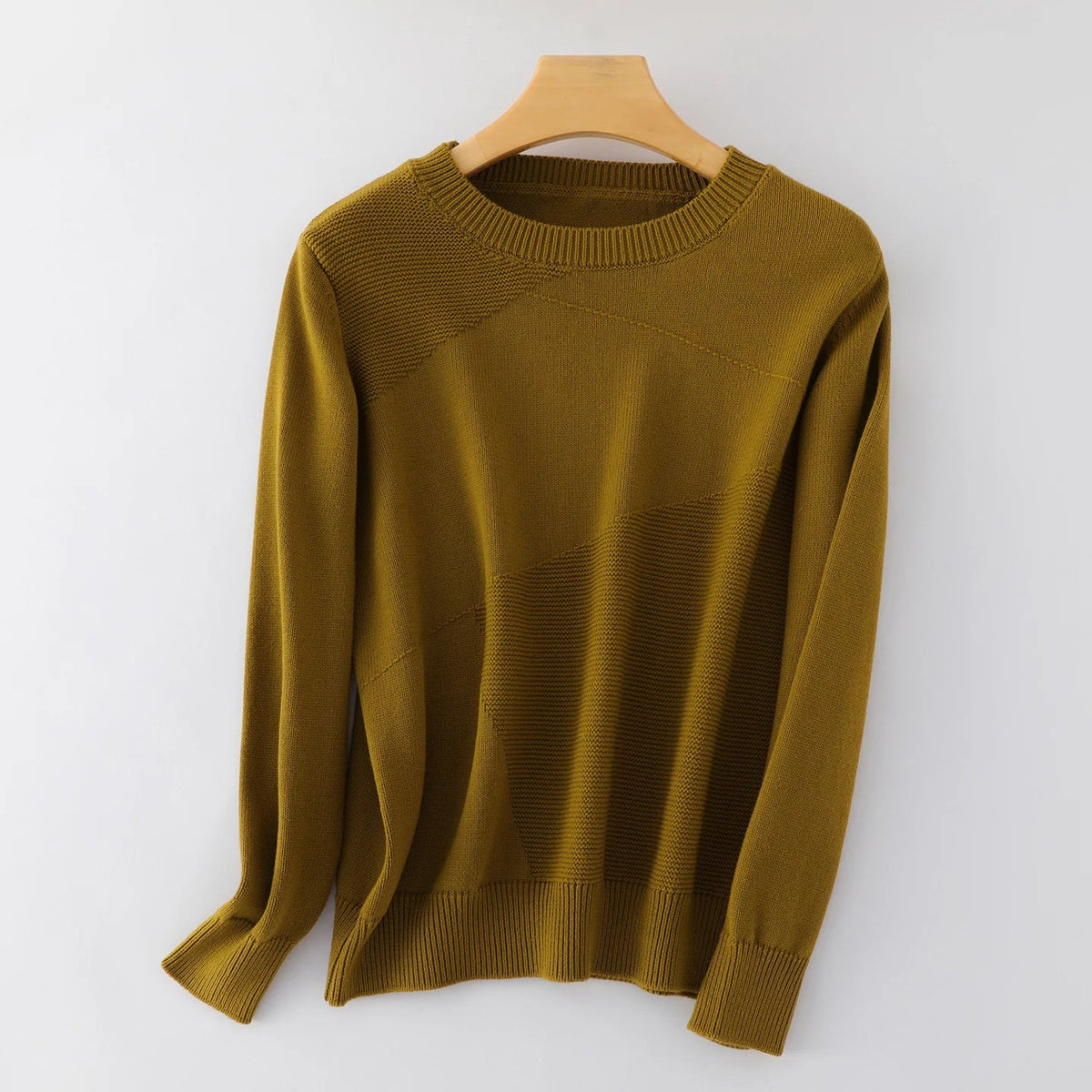 Women's crew-neck long-sleeve sweater with a textured pattern in green