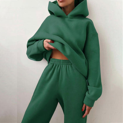Women's Oversized Relaxed Sweat Suit with Hood – Comfortable Leisure and Street Clothing Set