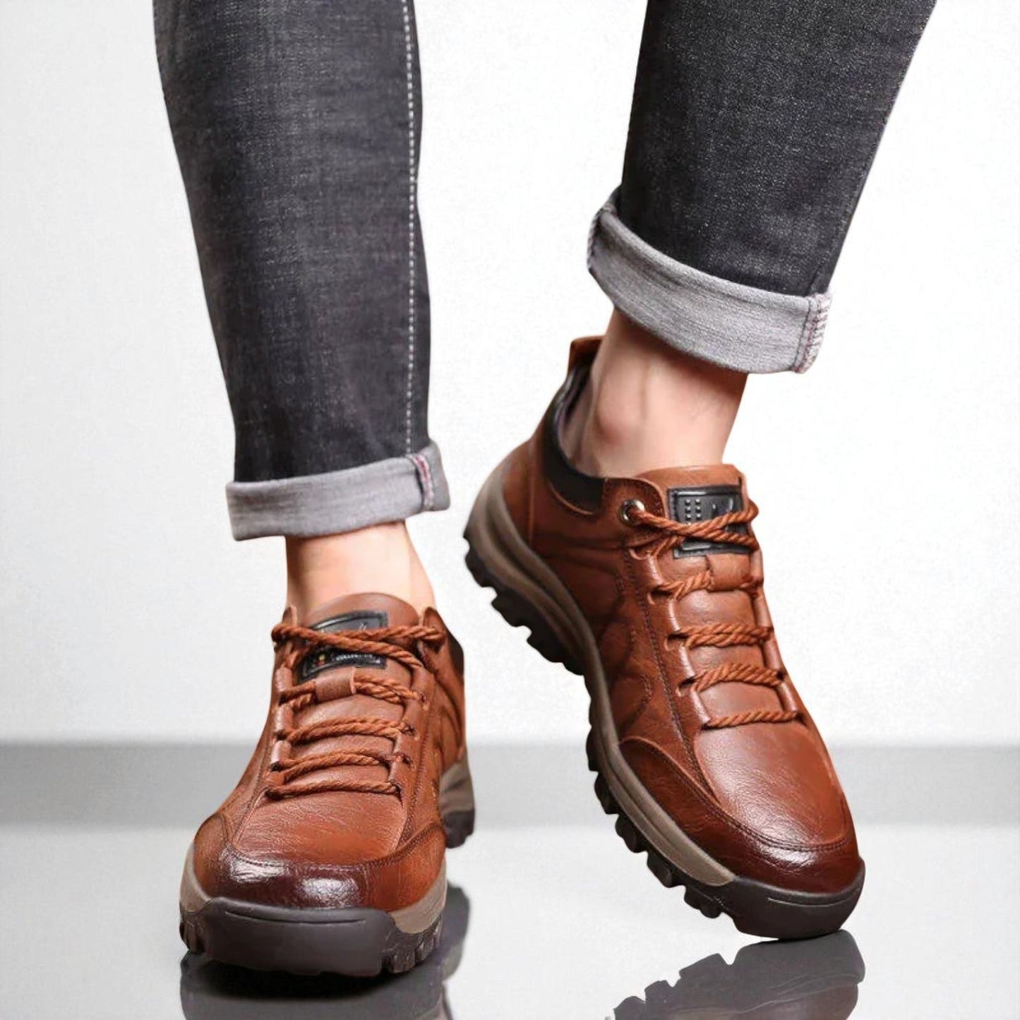 Men's Hiking Shoes Outdoor Sneakers – Slip-Resistant & Contemporary for Adventure and Everyday Use