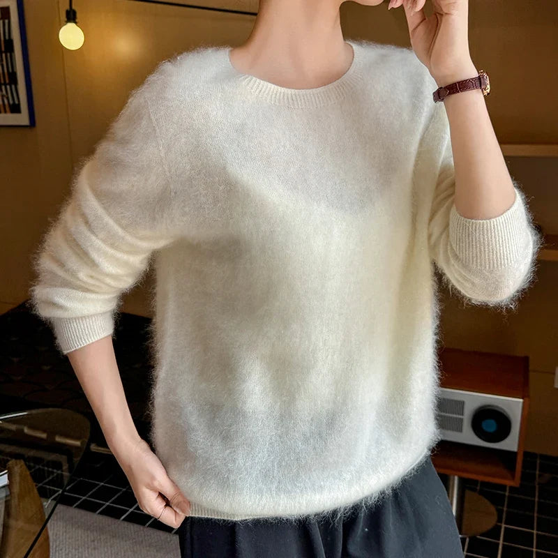 Soft women's crew-neck long-sleeve knit sweater