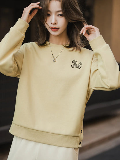 Women's Crew-Neck Sweatshirt with Animal Print Light Yellow